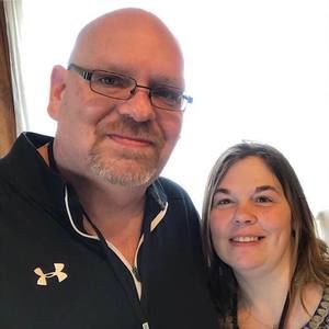 Meet your Posher, Leslie